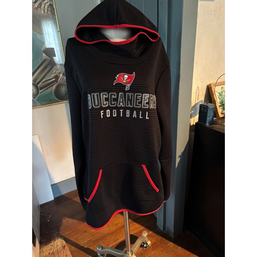 NFL Team Apparel Tampa Bay Buccaneers Women's Hoodie TX3 Warm XXL